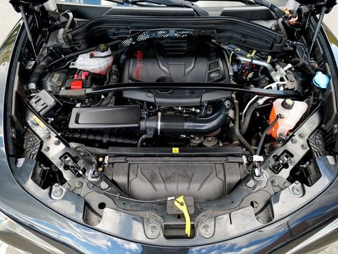 Used 2021 Alfa Romeo Stelvio Sprint w/ Sun & Sound Package image 53