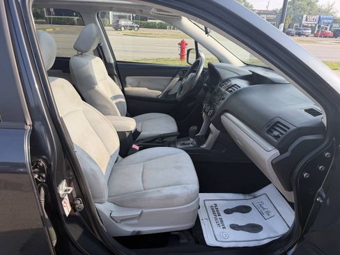 Used 2014 Subaru Forester 2.5i Premium w/ Protection Package #1 AWD/4WD image 11