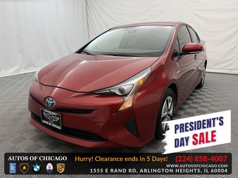 Used 2017 Toyota Prius Two Hybrid image 1