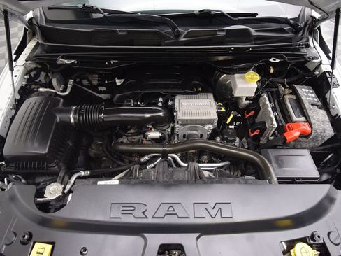Used 2020 RAM 1500 Big Horn AWD/4WD image 28