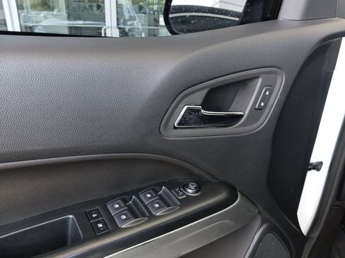 Used 2022 Chevrolet Colorado ZR2 AWD/4WD image 31