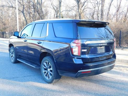 Used 2021 Chevrolet Tahoe LT w/ LT Signature Package image 3