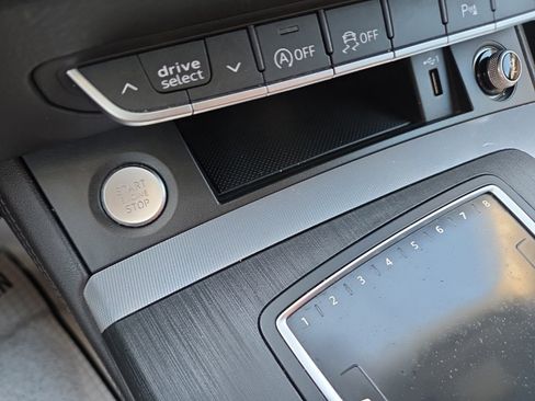 Used 2019 Audi Q5 2.0T Premium Plus w/ Premium Plus Package image 34