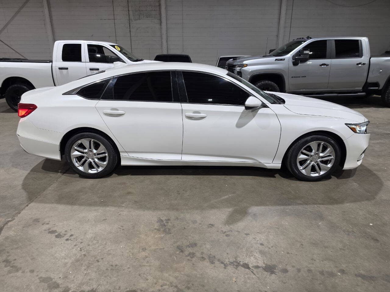 Used 2019 Honda Accord LX image 14