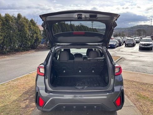 Certified 2024 Subaru Crosstrek 2.0i Premium AWD/4WD image 17