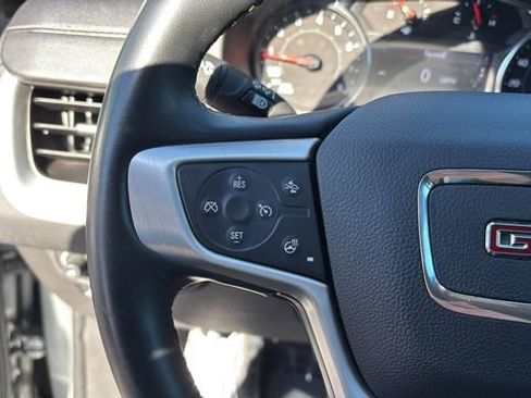 Used 2023 GMC Terrain SLT image 22