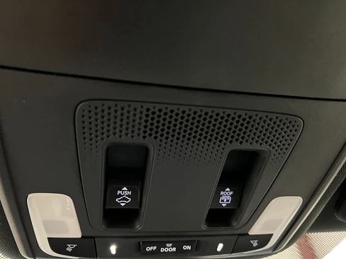 New 2025 Honda Pilot TrailSport image 27