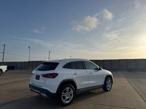 Used 2021 Mercedes-Benz GLA 250 image 18