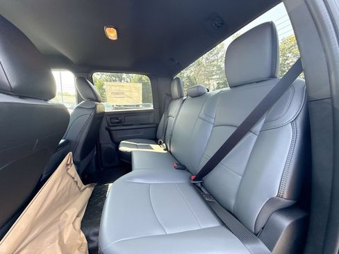 New 2026 RAM 3500 Tradesman w/ Chrome Appearance Group A AWD/4WD image 18