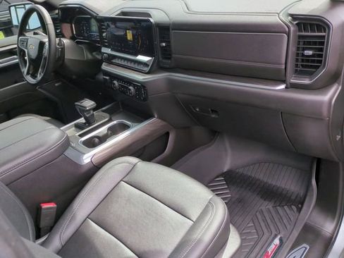 Certified 2023 Chevrolet Silverado 1500 LTZ AWD/4WD image 29