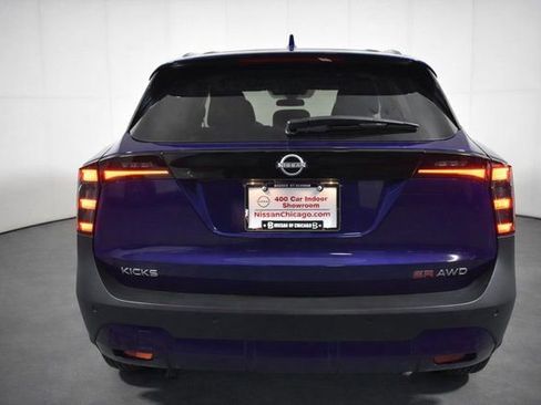 Certified 2025 Nissan Kicks SR image 5