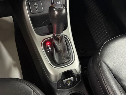 Used 2021 Jeep Compass Latitude w/ Convenience Group FWD image 19