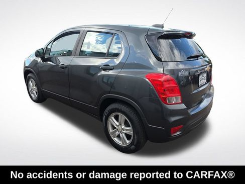 Used 2019 Chevrolet Trax LS FWD image 3