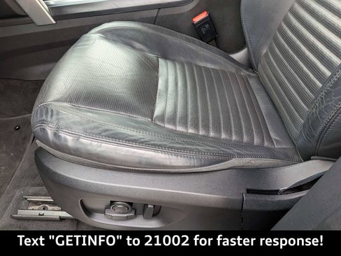 Used 2016 Land Rover Discovery Sport HSE Luxury image 21