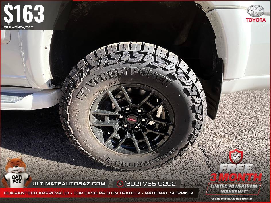 Used 2005 Toyota Sequoia SR5 AWD/4WD image 19