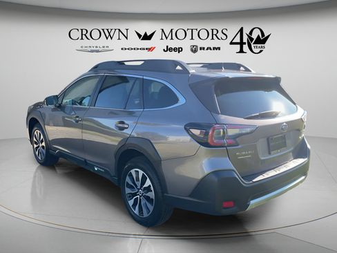 Used 2024 Subaru Outback Limited AWD/4WD image 7