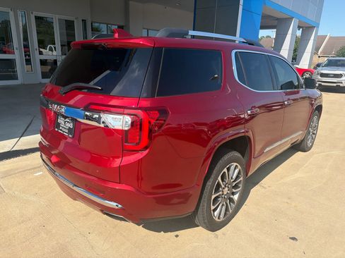 Used 2021 GMC Acadia Denali w/ Denali Technology Package FWD image 6