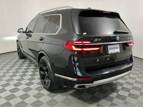 Certified 2025 BMW X7 xDrive40i w/ Premium Package AWD/4WD image 7