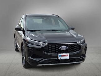 Used 2024 Ford Escape ST-Line FWD video 3
