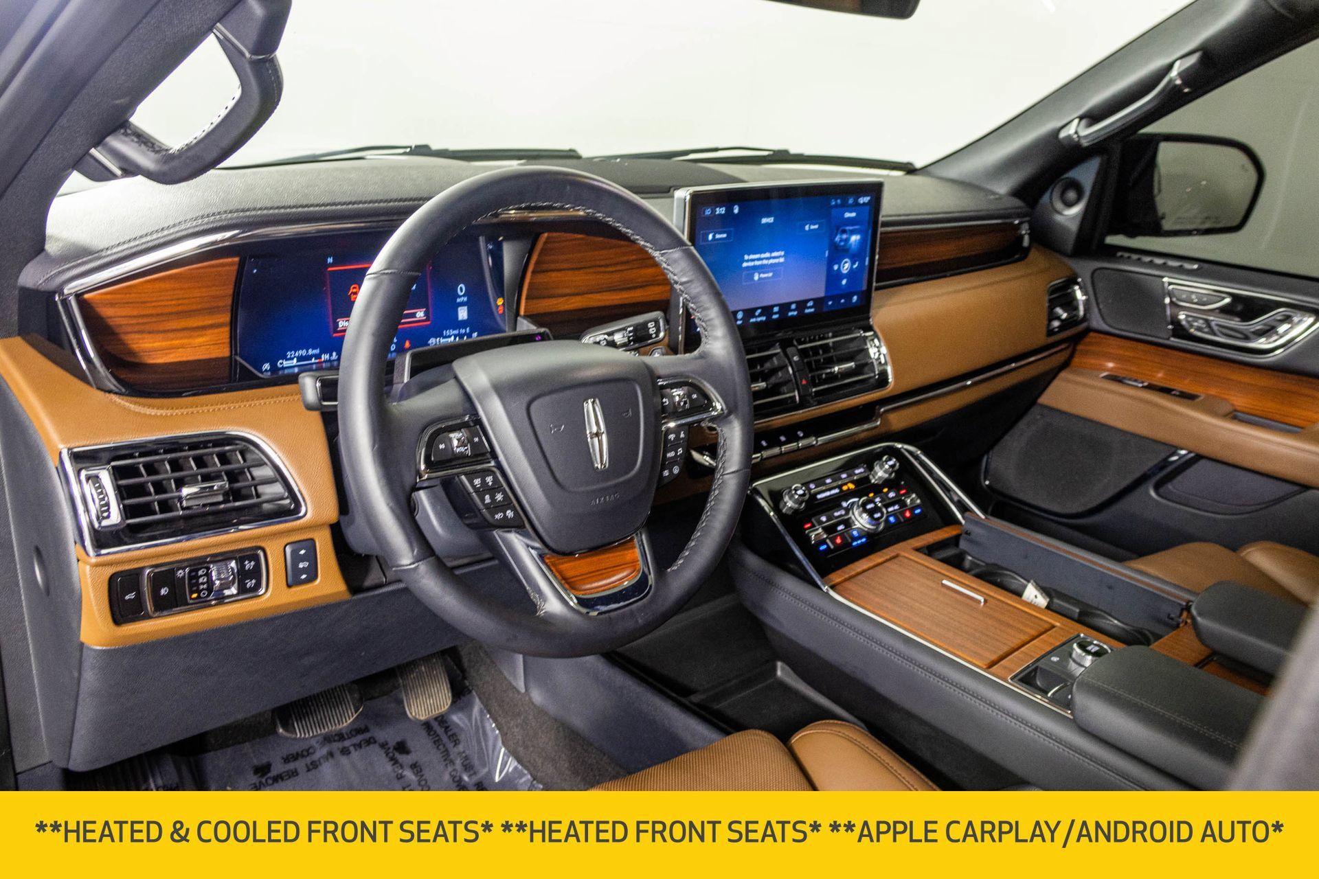 Used 2024 Lincoln Navigator Reserve w/ Monochromatic Package AWD/4WD image 5