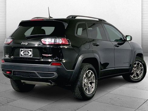 Used 2020 Jeep Cherokee Trailhawk w/ Cold Weather Group image 13