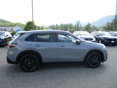 Certified 2024 Honda HR-V Sport image 4