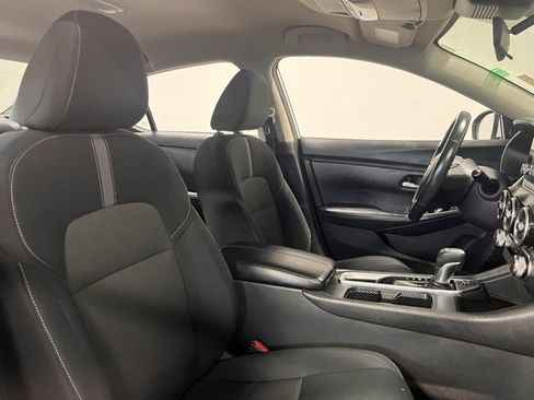 Used 2022 Nissan Sentra SV image 10