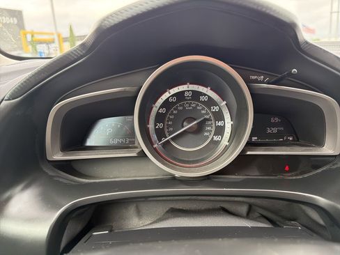 Used 2016 MAZDA MAZDA3 i Sport w/ Preferred Equipment Package image 14