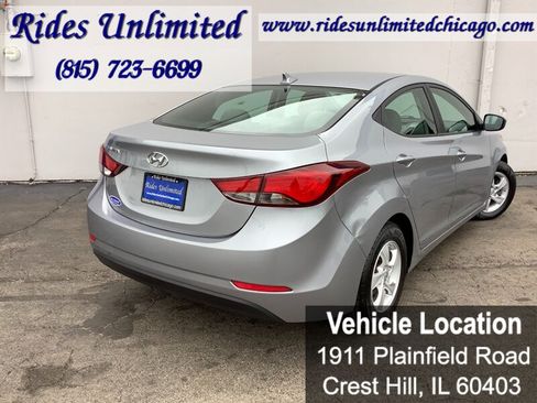 Used 2015 Hyundai Elantra SE FWD image 9