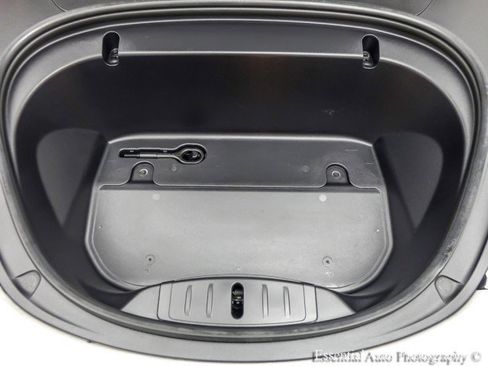 Used 2020 Tesla Model 3 Standard Range Plus image 37