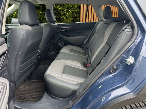 Used 2023 Subaru Outback Onyx Edition image 18