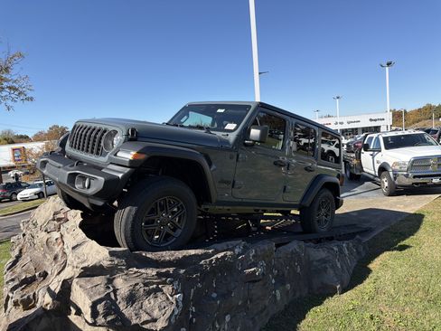 New 2026 Jeep Wrangler Sport S AWD/4WD image 1