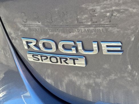 Used 2019 Nissan Rogue Sport SL w/ Premium Package image 30