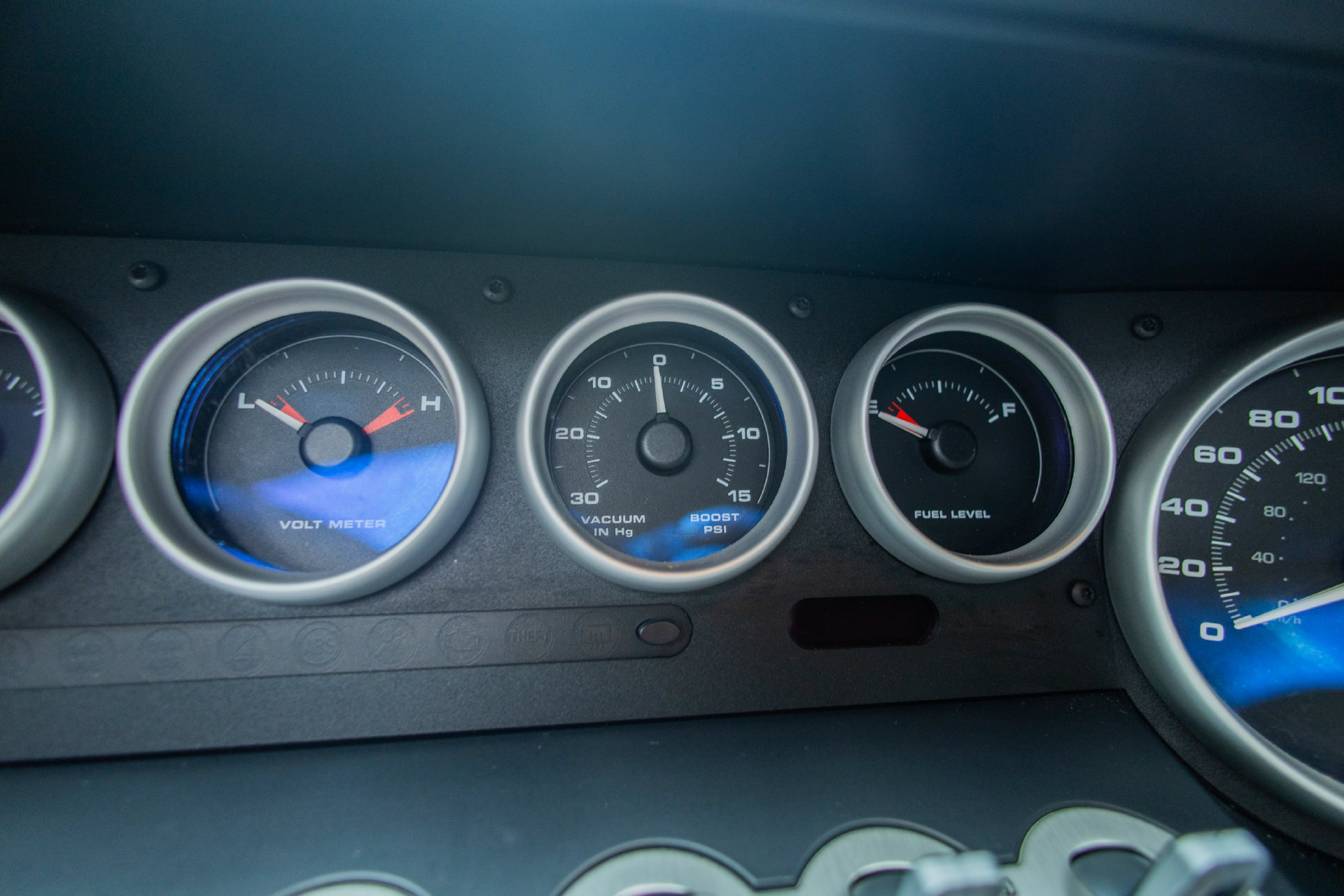 Used 2006 Ford GT RWD image 65