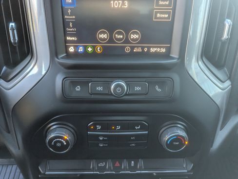 Used 2021 Chevrolet Silverado 1500 Custom image 23