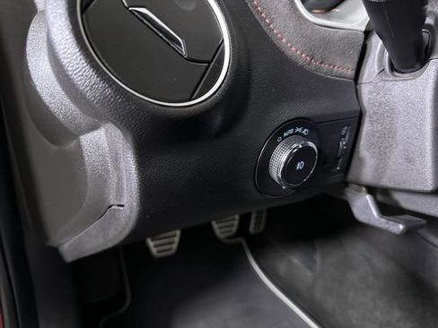 Used 2015 Chevrolet Camaro ZL1 RWD image 18