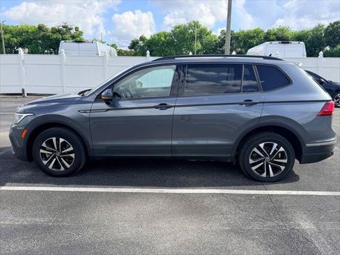 Used 2022 Volkswagen Tiguan S FWD image 3