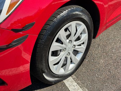 Used 2022 Hyundai Accent SE image 7