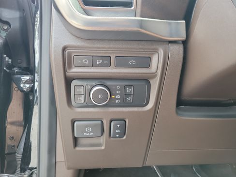 Used 2022 Ford F150 King Ranch w/ Equipment Group 601A High AWD/4WD image 21