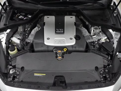 Used 2014 INFINITI Q50 Premium w/ Navigation Package RWD image 34