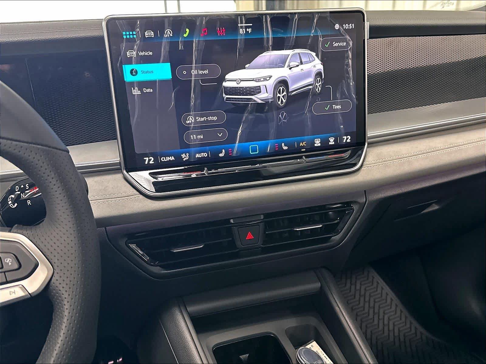 New 2026 Volkswagen Tiguan SE R-Line AWD/4WD image 6