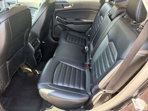 Used 2024 Ford Edge SEL AWD/4WD image 21