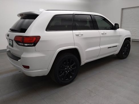 Used 2021 Jeep Grand Cherokee Laredo X RWD image 10