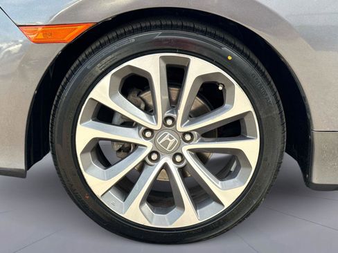 Used 2016 Honda Civic LX image 10