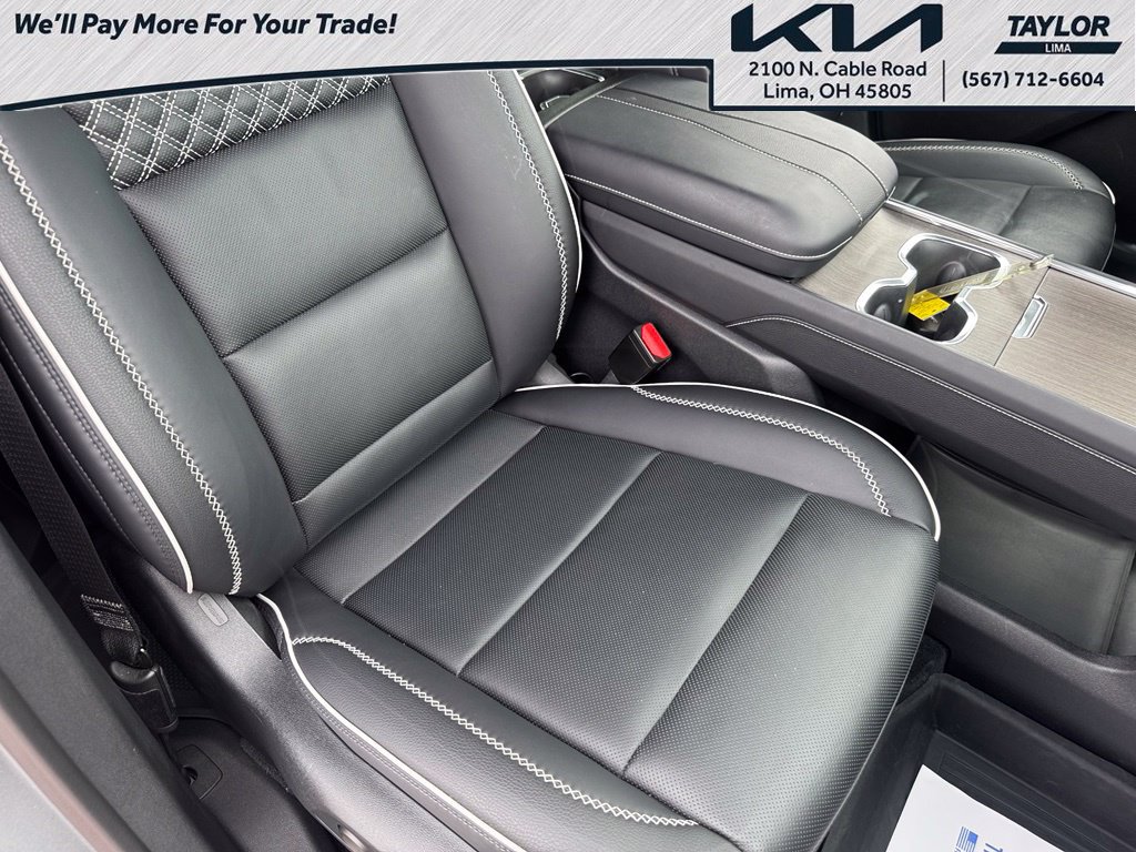 Used 2024 GMC Acadia Denali FWD image 12