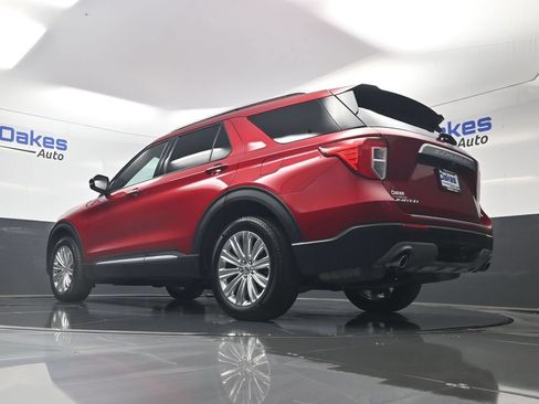 Used 2024 Ford Explorer Limited w/ Equipment Group 301A AWD/4WD image 46