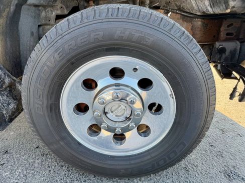 Used 2007 Ford F250 XLT image 17