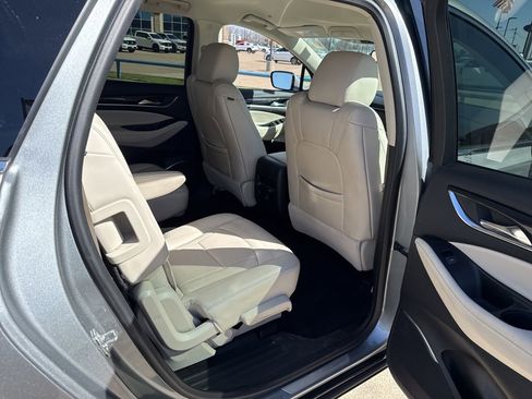 Used 2023 Buick Enclave Essence w/ Sport Touring Edition image 13