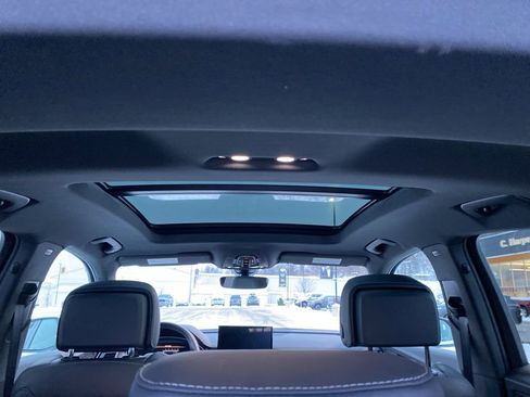 Used 2024 Audi SQ5 Premium Plus image 18