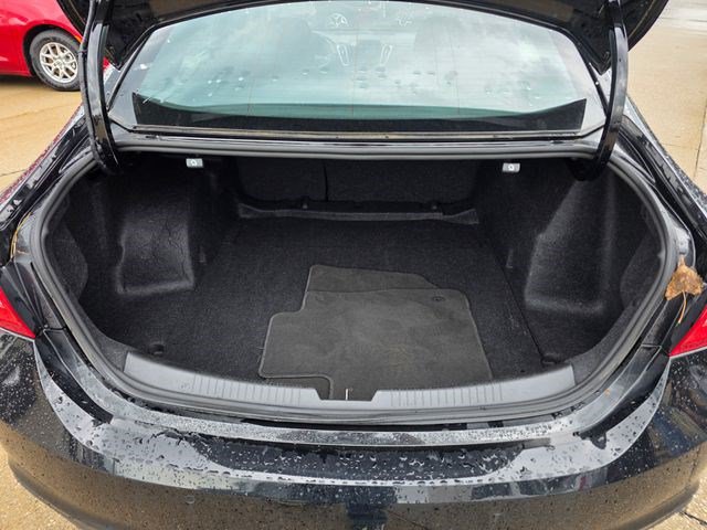 Used 2025 Chevrolet Malibu LT FWD image 10